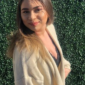 Meet your Posher, Stephanie